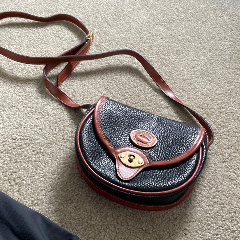 Dooney&Bourke cross body bag